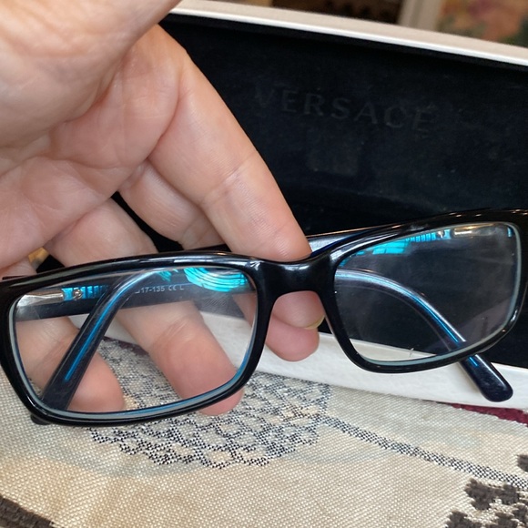 Old Versace Eyeglass Case with glasses - Picture 8 of 10